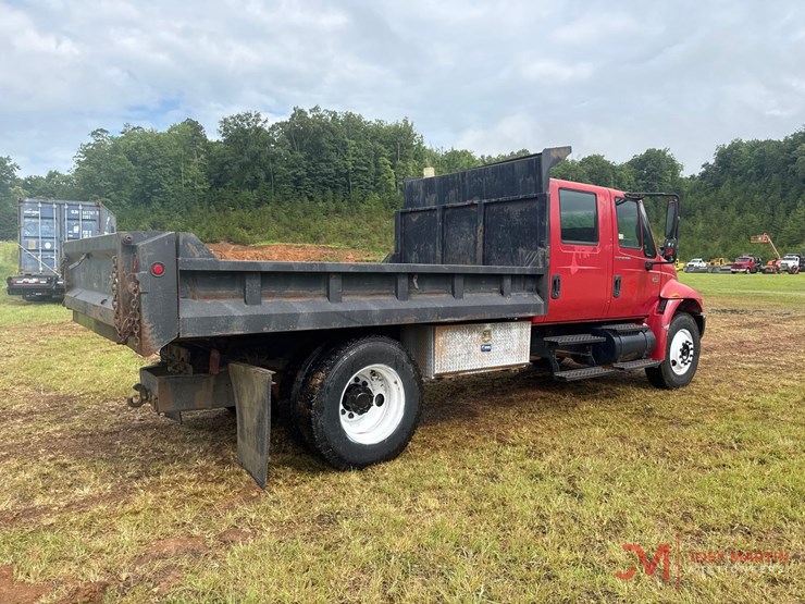 2004-international-durastar-4400-image-4