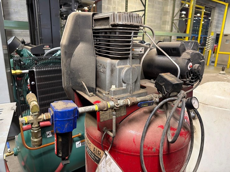 coleman-powermate-60-gallon-air-compressor-image-3