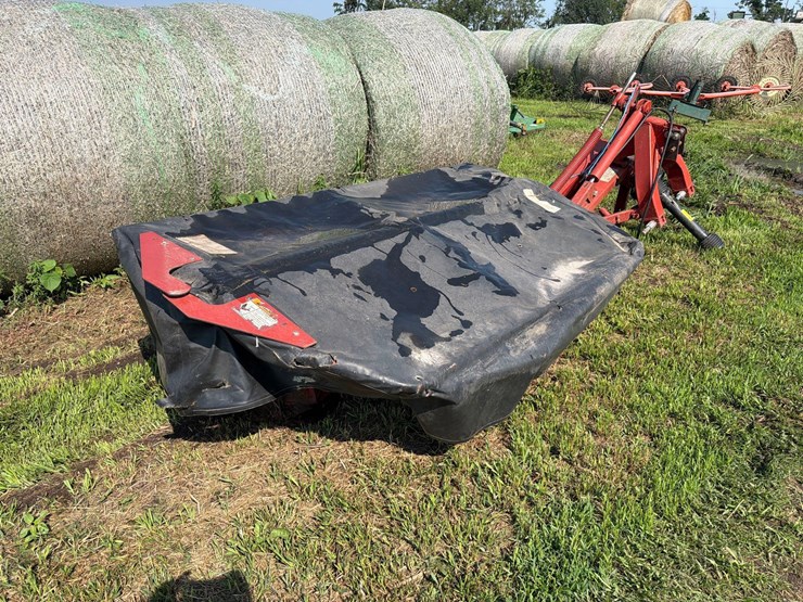 2011-case-ih-md82-image-2