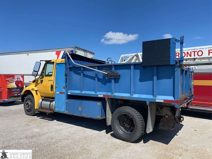2010-international-durastar-4300-image-7