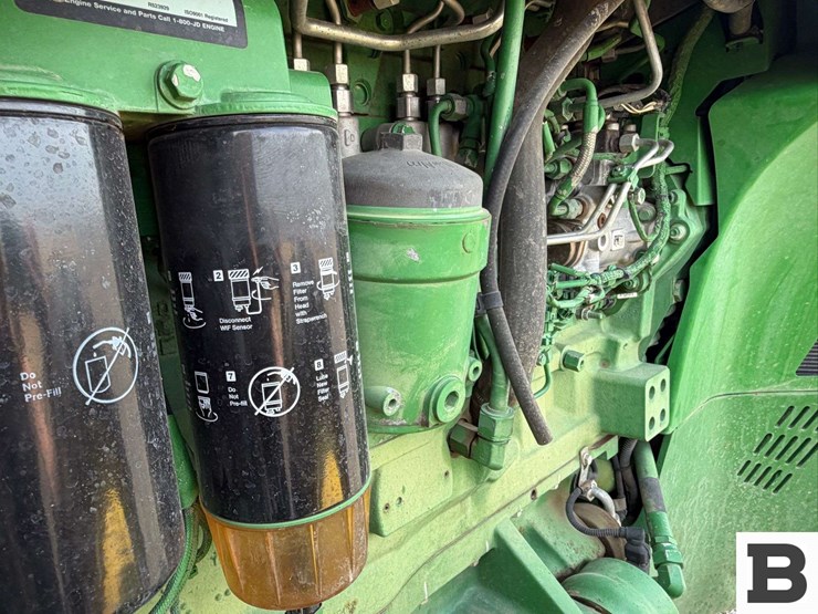 2014-john-deere-8345r-image-48