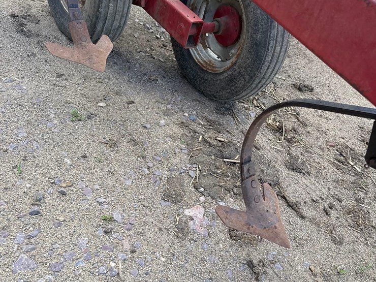 case-ih-4600-image-66
