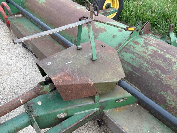 john-deere-14-image-13