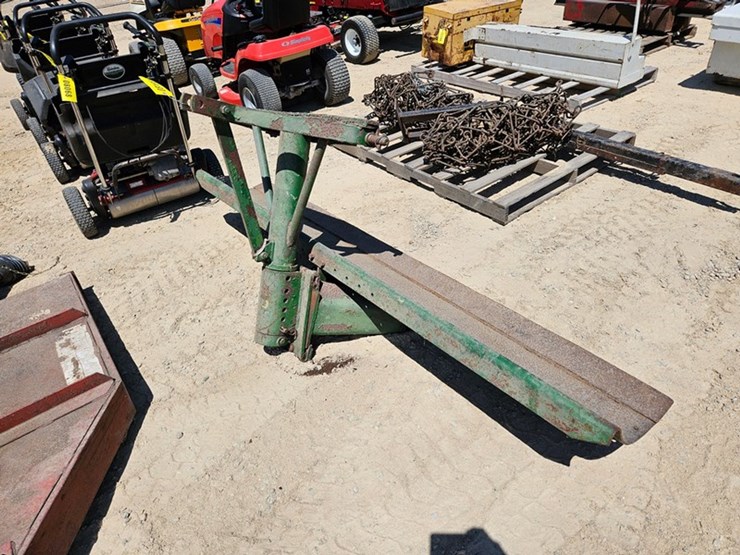 john-deere-8-image-5
