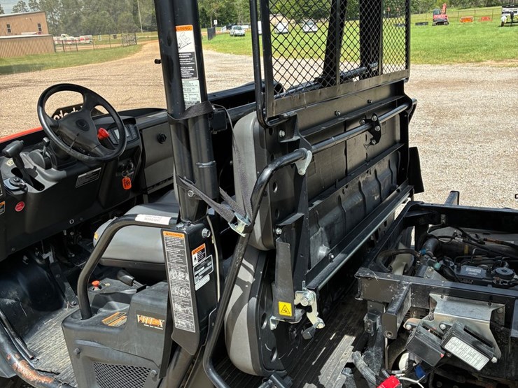 #9902-•-2020-kubota-x1140-rtv-image-13