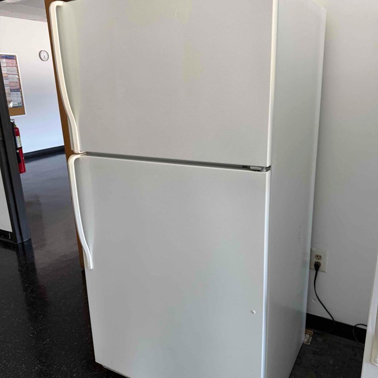 Refrigerator/ Freezer Combo