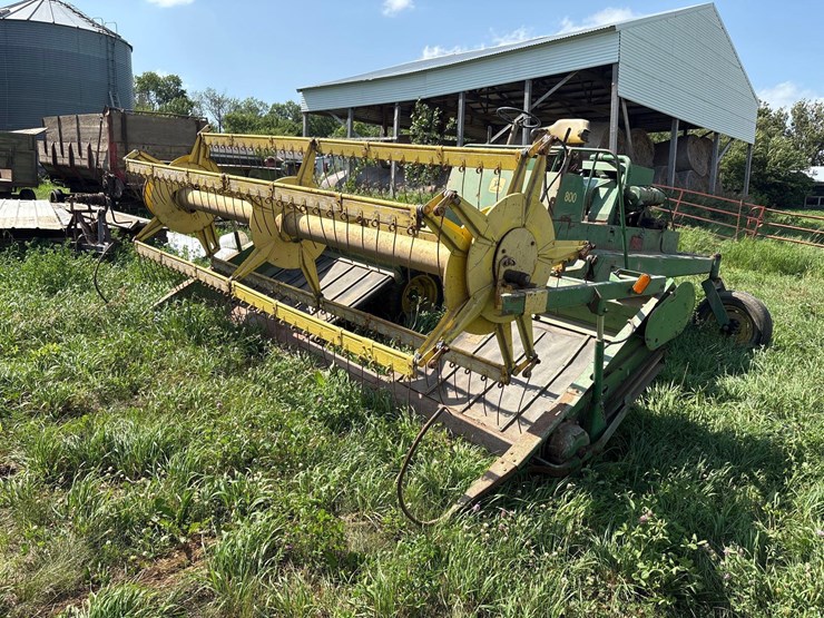 john-deere-800-image-1