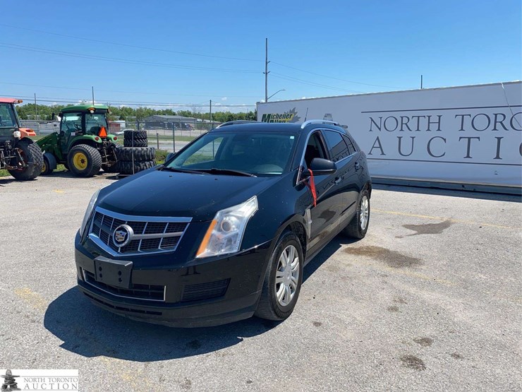 cadillac-srx-image-1
