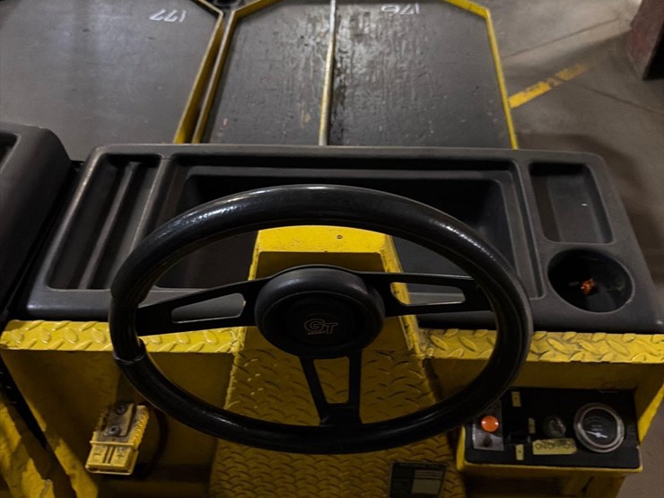 motrec-e260-electric-utility-cart-*needs-battery*-image-3