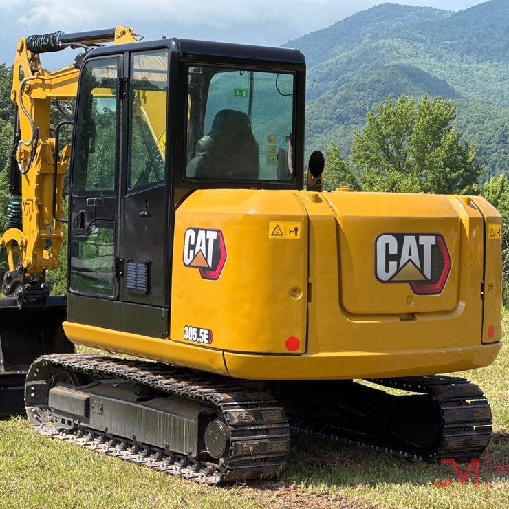 CATERPILLAR 305.5E2