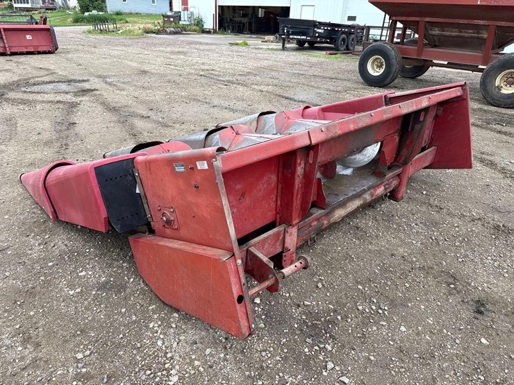 case-ih-844-image-2