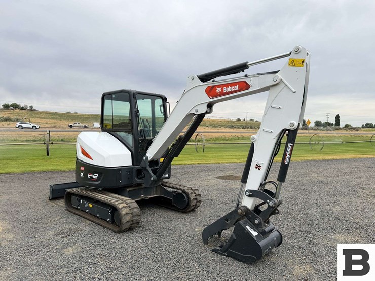 2023-bobcat-e42-image-9