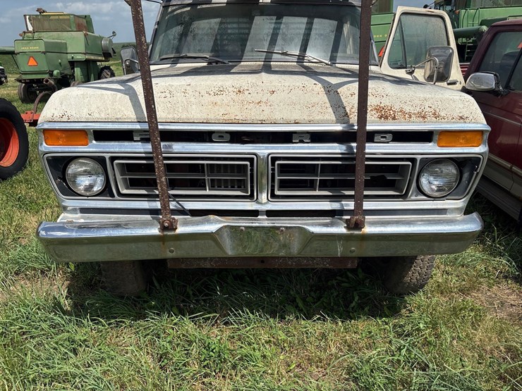 1976-ford-f250-image-15