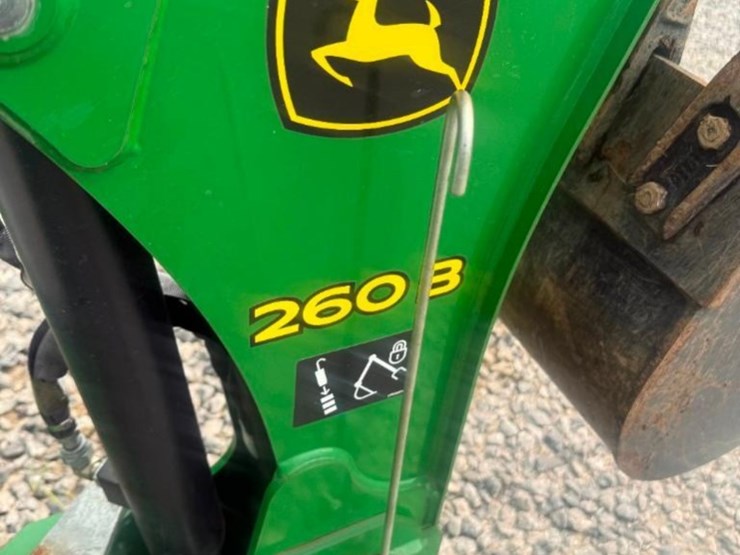 2021-john-deere-1025r-image-9