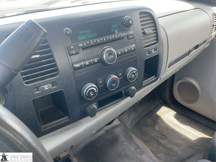 2008-chevrolet-silverado-1500-image-13