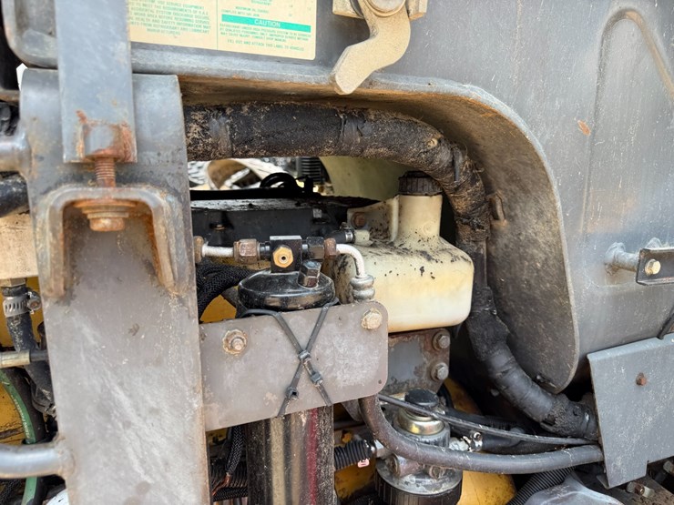 2000-caterpillar-ch55-image-53