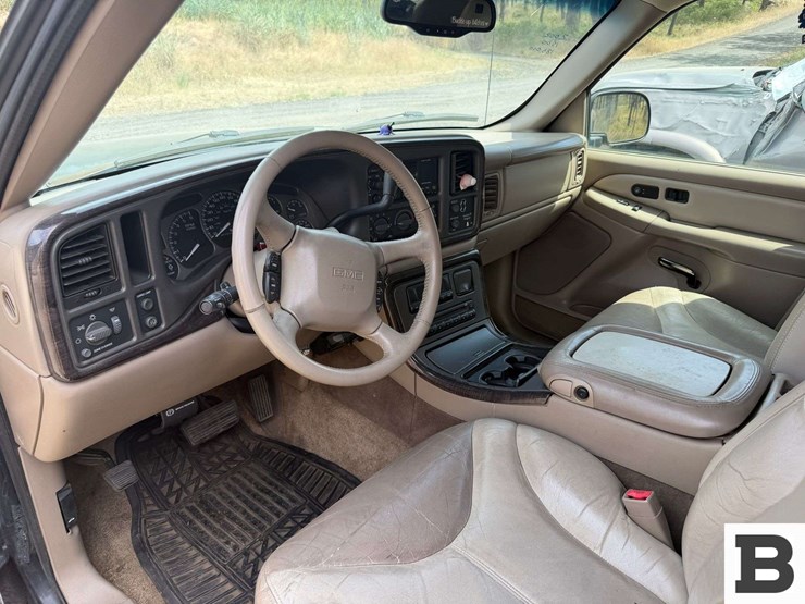 2002-gmc-sierra-1500-image-25