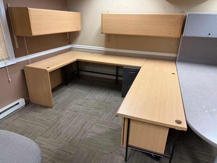90”-x-98”-desk-image-1