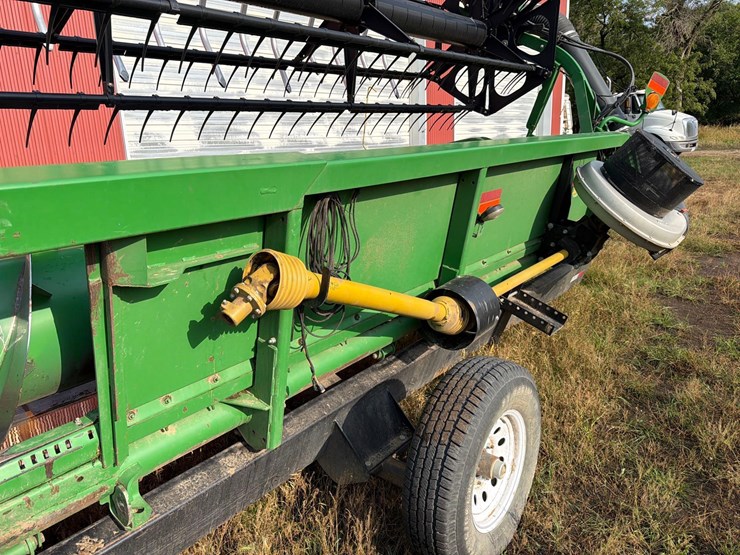 john-deere-630f-image-25