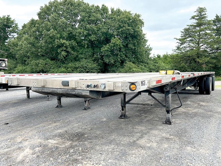 2013-utility-flatbed-image-1