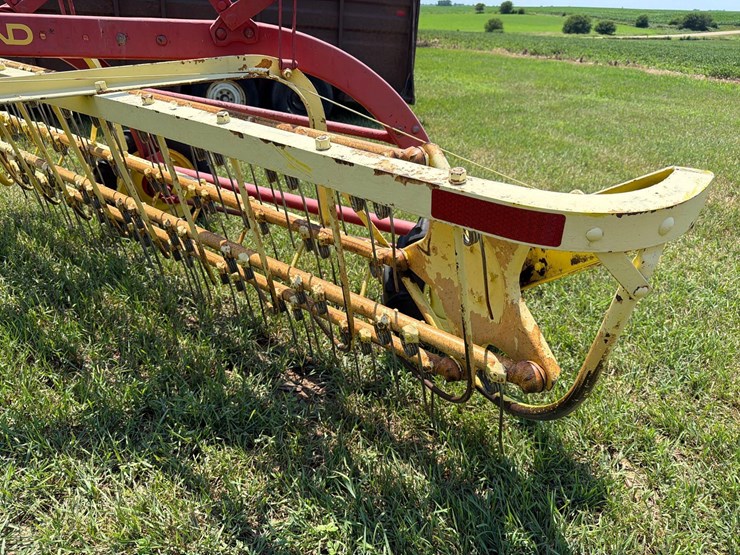 new-holland-56-image-8