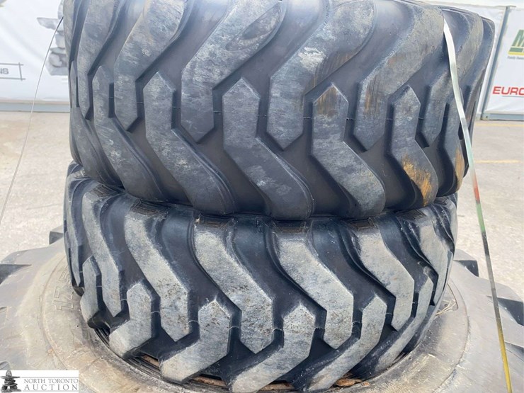 2010-john-deere-4520-image-37