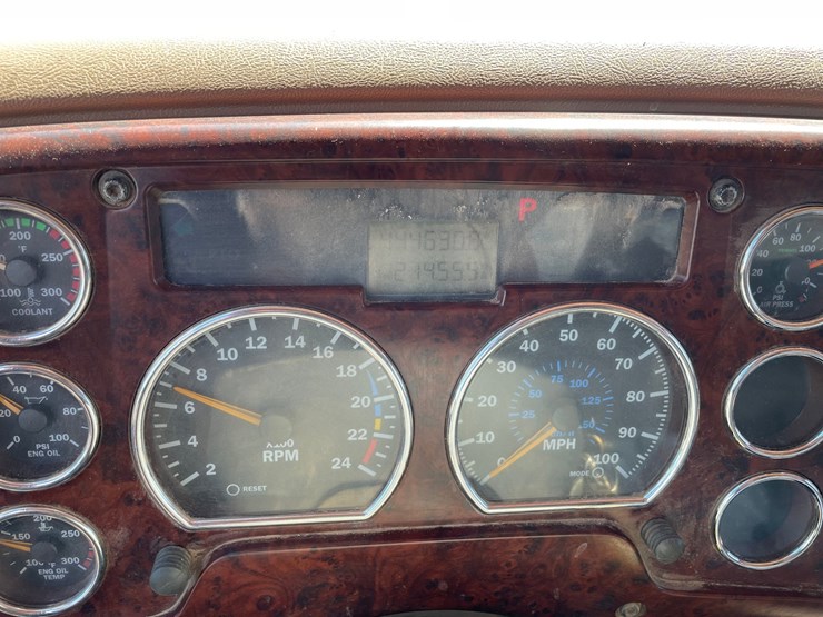 2007-mack-cl700-image-71