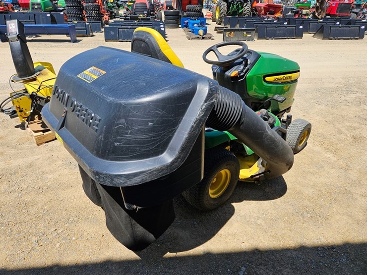 john-deere-x300-image-9