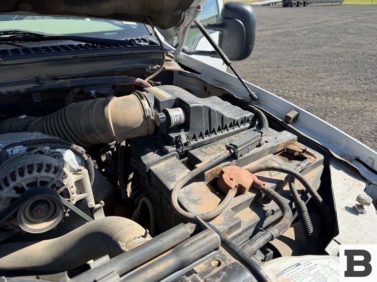 2002-ford-f550-image-38