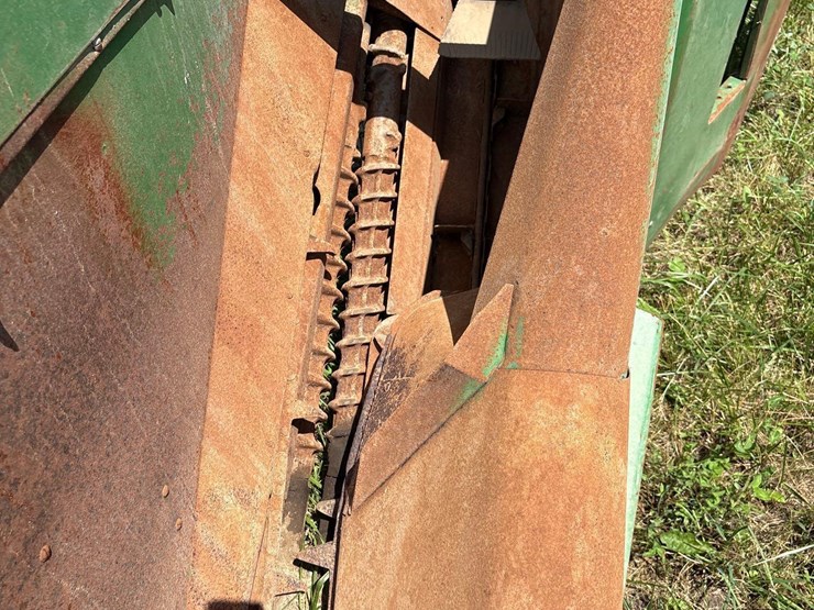 john-deere-237-image-16