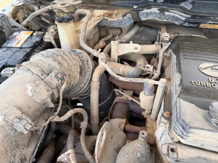 2014-dodge-3500-image-54