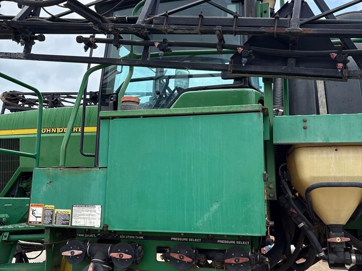 1998-john-deere-4700-image-15