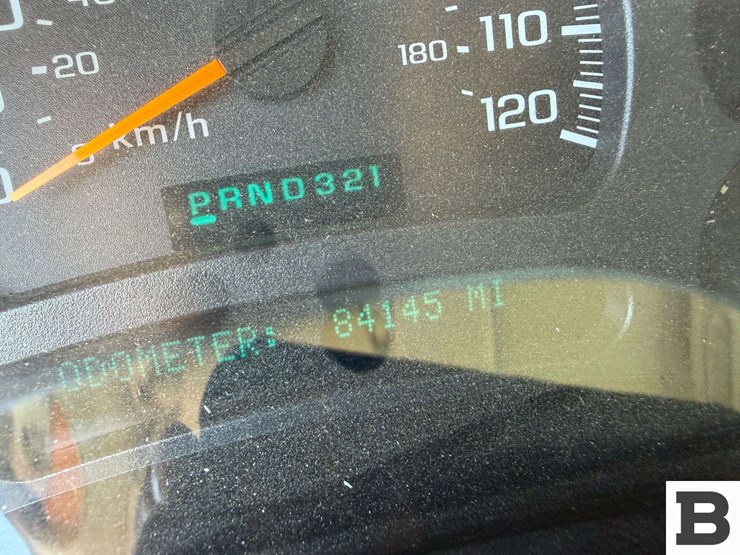 2003-chevrolet-silverado-2500hd-image-26