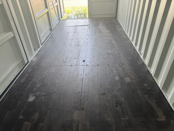 #47183-•-20’-shipping-container-cimu1618284-inv#47183-image-12