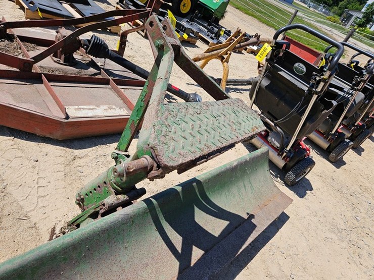 john-deere-8-image-9