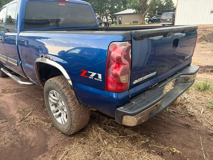 2003-chevrolet-k1500-image-5