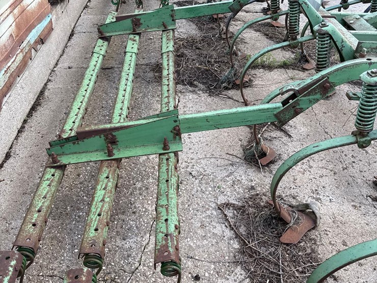 john-deere-1100-image-33