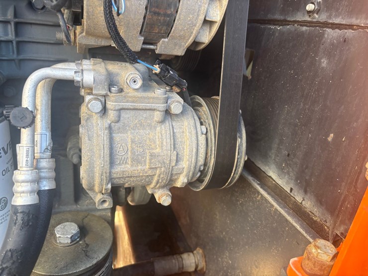 2013-doosan-dl250tc-image-40