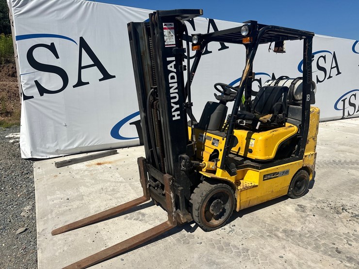 hyundai-25lc-7m-image-1