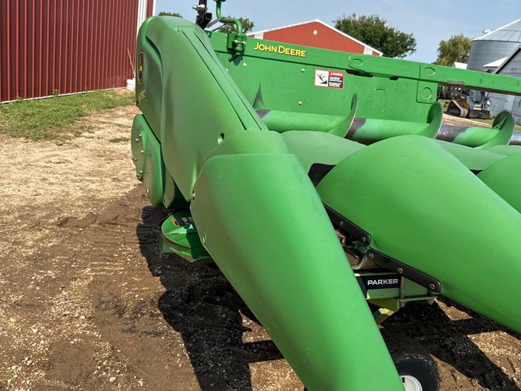 2012-john-deere-608c-image-20