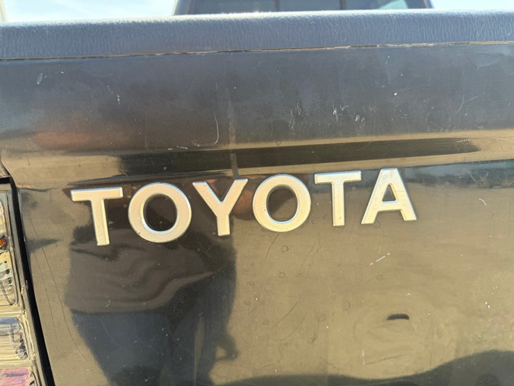 2003-toyota-tacoma-image-7