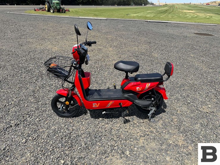 2026-sdlanch-two-wheeled-electric-vehicle-image-3