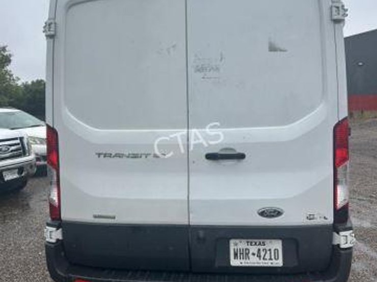 2017-ford-transit-image-5