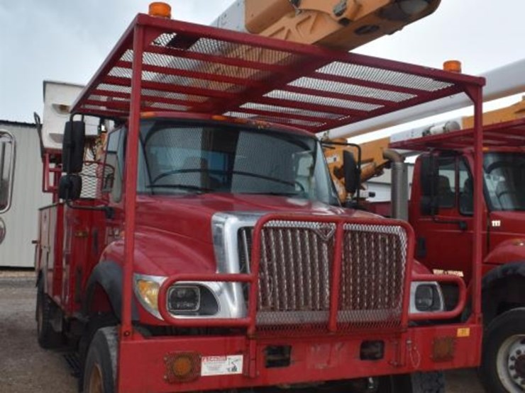 2007-case-ih-7400-image-2