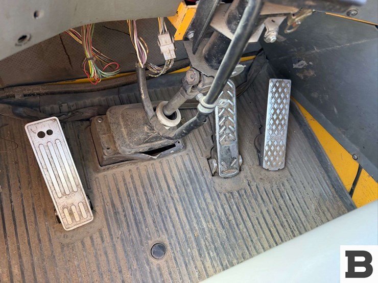 volvo-a40-image-40