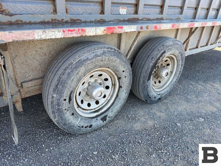 2015-c&b-quality-mavgnst24-14k-str-stock-trailer-image-29