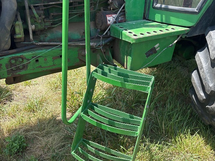 john-deere-4030-image-30