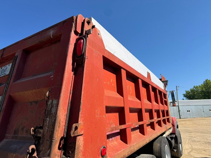 1989-ford-l9000-image-24
