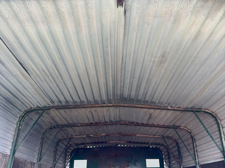 badger-18ft-front-unload-silage-wagon-image-35