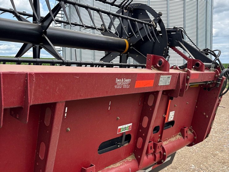 2018-case-ih-3162-image-19